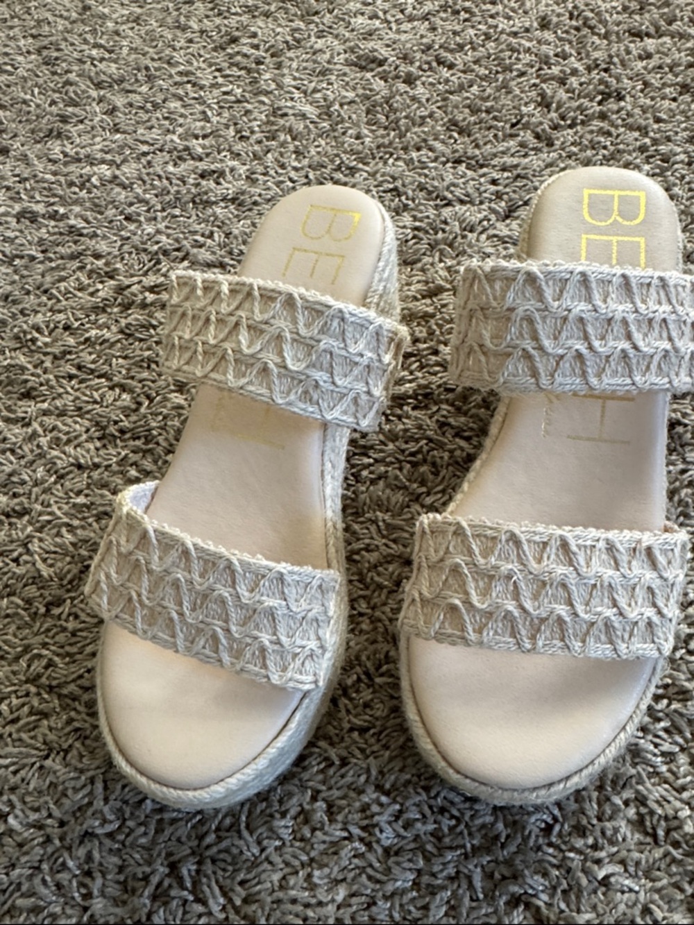 Beach by Matisse Women's Ocean Ave Platform sandal new!